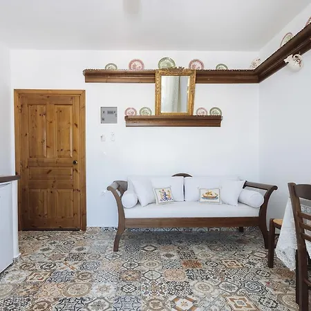 Gorgona Traditional 1 Karpathos Town  Exterior photo